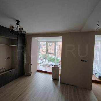 Продается 1-комнатная квартира, 33 м²