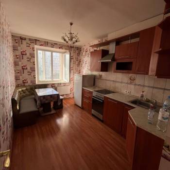Продается 2-х комнатная квартира, 60 м²