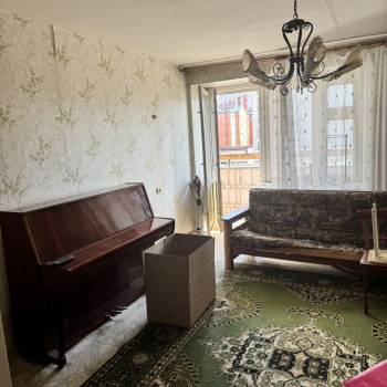 Продается Многокомнатная квартира, 70,3 м²