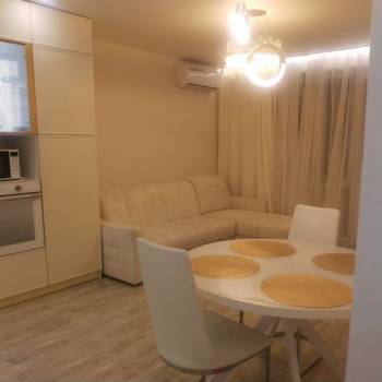 Продается 2-х комнатная квартира, 70 м²