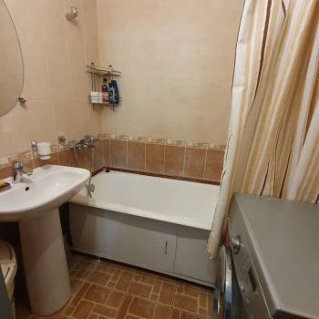 Сдается 1-комнатная квартира, 42,9 м²