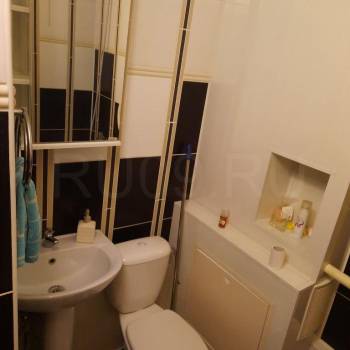 Продается 1-комнатная квартира, 47 м²