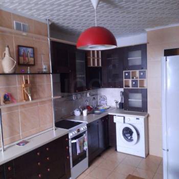 Продается 1-комнатная квартира, 47 м²