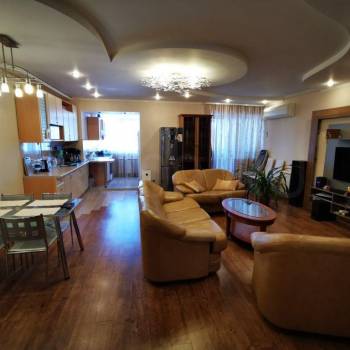 Сдается Многокомнатная квартира, 128 м²