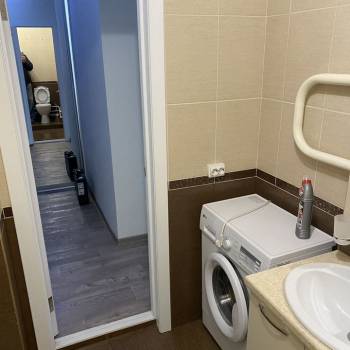 Сдается 1-комнатная квартира, 43,6 м²