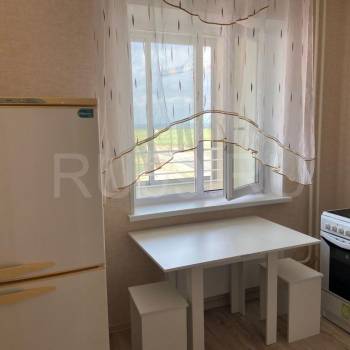 Сдается 1-комнатная квартира, 44 м²