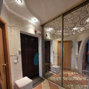 Сдается 2-х комнатная квартира, 56,4 м²