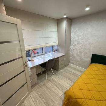 Продается 3-х комнатная квартира, 46 м²
