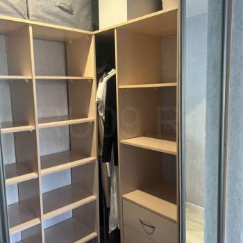 Продается 3-х комнатная квартира, 46 м²