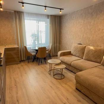 Продается 3-х комнатная квартира, 53 м²