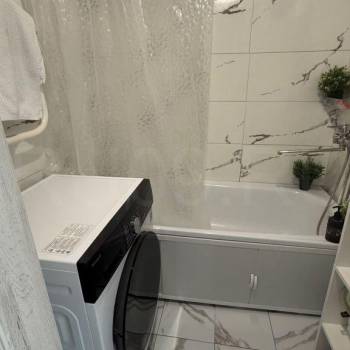 Продается 3-х комнатная квартира, 53 м²