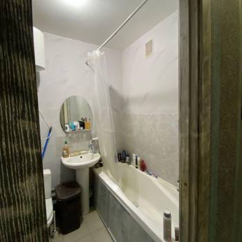 Продается 1-комнатная квартира, 34 м²