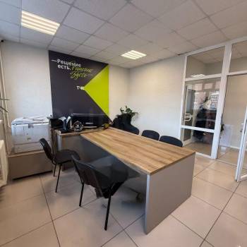 Сдается Нежилое помещение, 85 м²