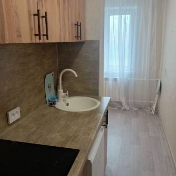 Сдается 1-комнатная квартира, 10,5 м²