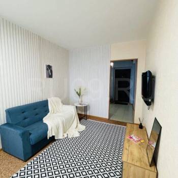 Сдается 1-комнатная квартира, 50 м²