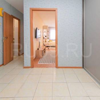 Сдается 1-комнатная квартира, 50 м²