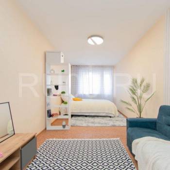 Сдается 1-комнатная квартира, 50 м²