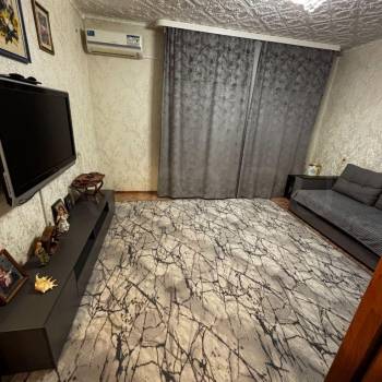 Продается 3-х комнатная квартира, 64 м²