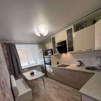 Сдается 1-комнатная квартира, 40 м²