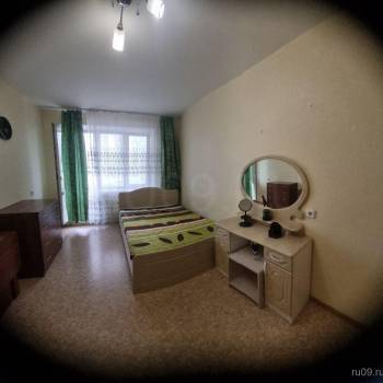 Продается 1-комнатная квартира, 42 м²