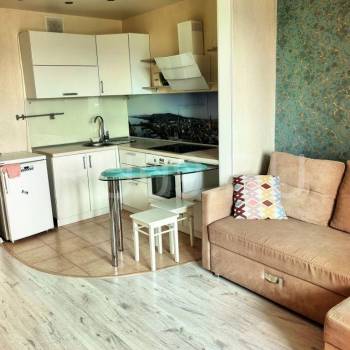 Продается 1-комнатная квартира, 27 м²