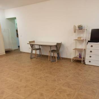 Продается 2-х комнатная квартира, 60 м²