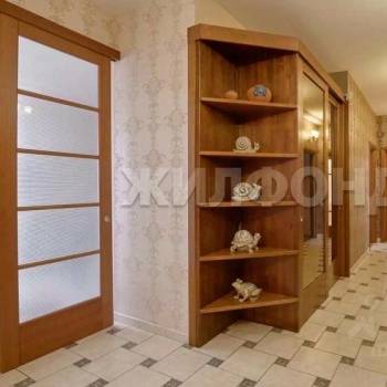 Продается 3-х комнатная квартира, 140 м²