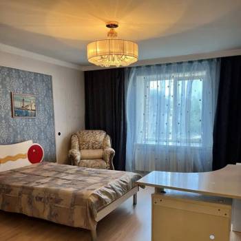 Продается 3-х комнатная квартира, 91,8 м²