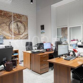 Сдается Нежилое помещение, 164 м²
