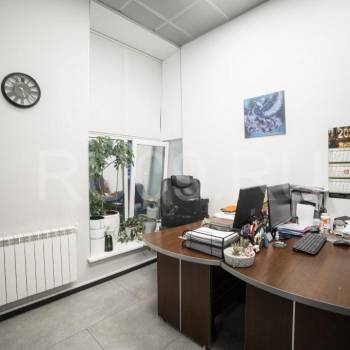 Сдается Нежилое помещение, 164 м²