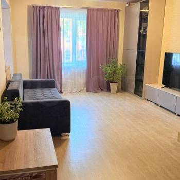 Продается 3-х комнатная квартира, 76 м²