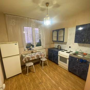 Сдается 1-комнатная квартира, 39,6 м²