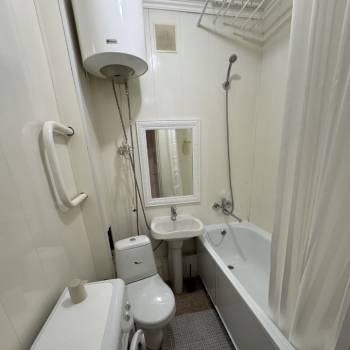 Сдается 1-комнатная квартира, 38 м²