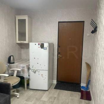 Продается 1-комнатная квартира, 9 м²