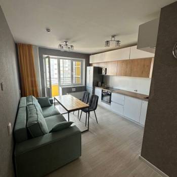Сдается Многокомнатная квартира, 60 м²
