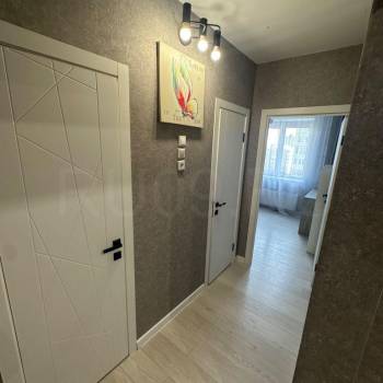 Сдается Многокомнатная квартира, 60 м²