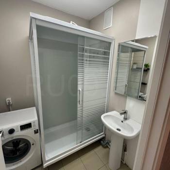 Сдается Многокомнатная квартира, 60 м²
