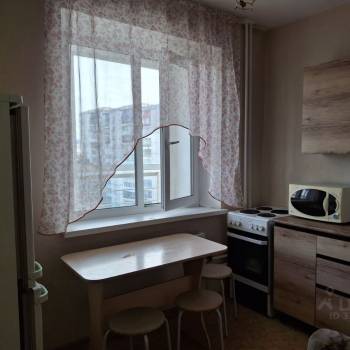 Сдается 1-комнатная квартира, 35 м²