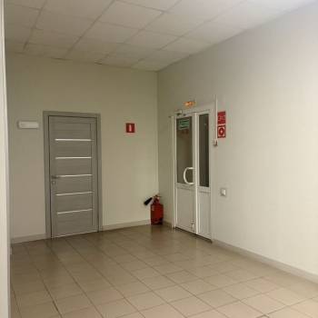 Сдается Нежилое помещение, 13,5 м²