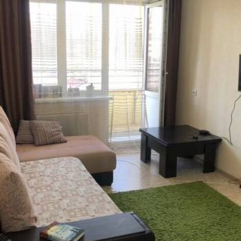 Сдается 1-комнатная квартира, 44 м²