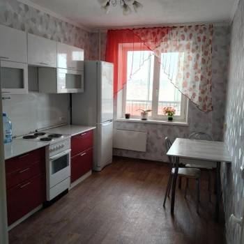 Сдается 2-х комнатная квартира, 64 м²