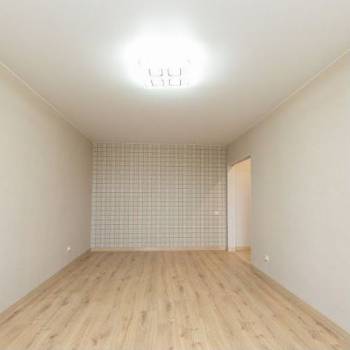 Продается 1-комнатная квартира, 39,3 м²