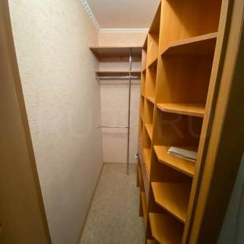 Продается 1-комнатная квартира, 41 м²
