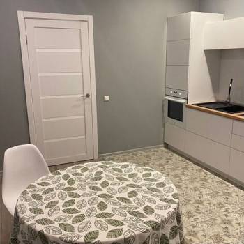 Продается 1-комнатная квартира, 43,9 м²