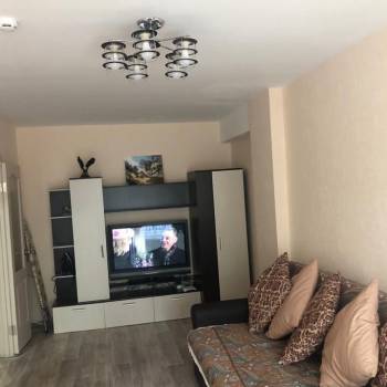Сдается 1-комнатная квартира, 48 м²