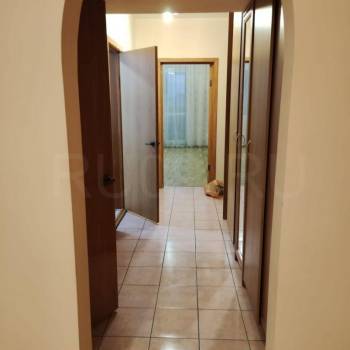 Продается 1-комнатная квартира, 50 м²