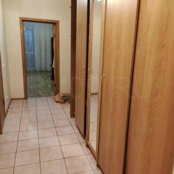 Продается 1-комнатная квартира, 50 м²