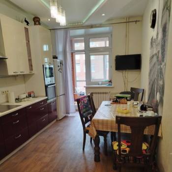 Продается 2-х комнатная квартира, 71,7 м²