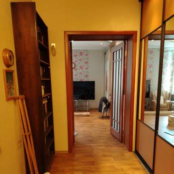 Продается 2-х комнатная квартира, 71,7 м²