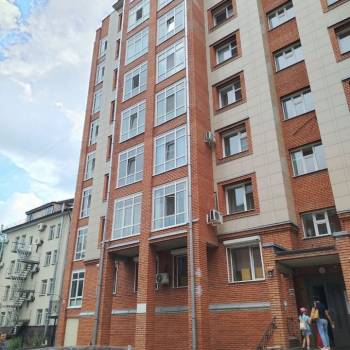 Продается 2-х комнатная квартира, 71,7 м²